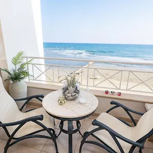 Quattro Beachfront Sea View Ap 4 Apartment Larnaca
